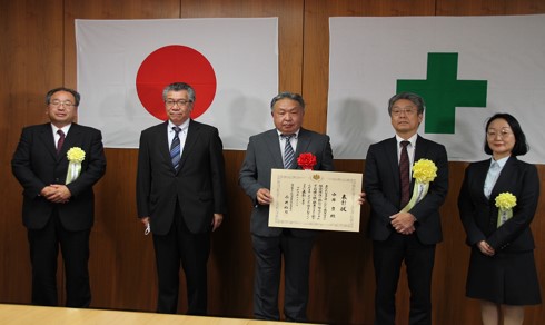 中井　豊　様